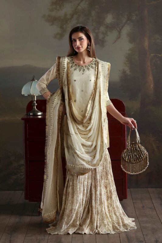 Luxury Formals Pakistani dresses in Uk