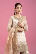 MARIA.B | 3 Piece Embroidered Organza Suit | Ready To Wear - Image 4
