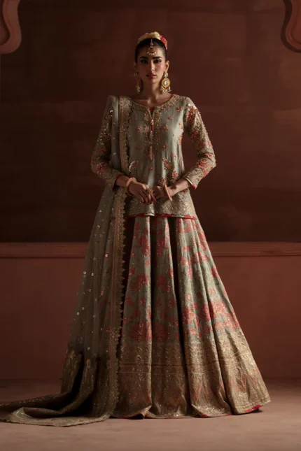 Luxury Formals Pakistani Dresses