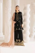Pakistani Luxury dresses Festive collection in UK online