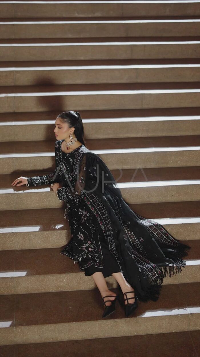 Naqshi | 3 Piece Black Khadi Net luxury pret – Zeya | Ready To Wear - Image 5