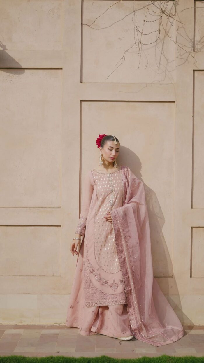 Naqshi | 3 Piece Peach Organza luxury pret – Faris | Ready To Wear - Image 6