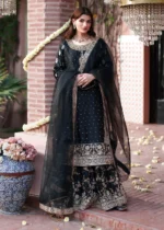 Pakistani Luxury dresses Festive collection in UK online
