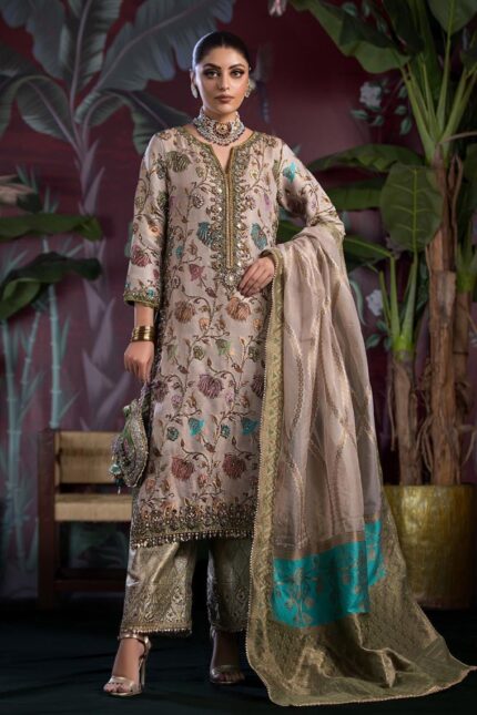 Pakistani Luxury dresses Festive collection in UK online