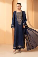 Pakistani Luxury dresses Festive collection in UK online