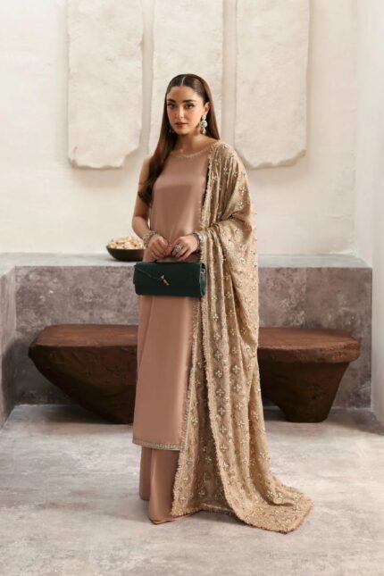 Pakistani Luxury dresses Festive collection in UK online