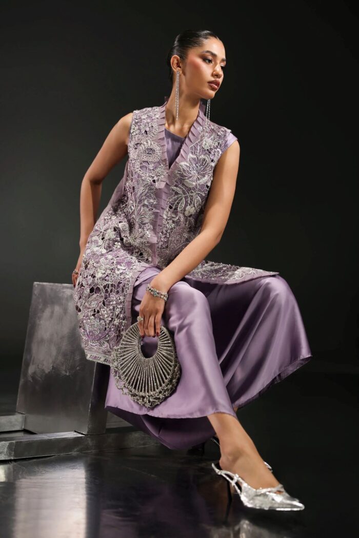 MARIA.B | 3 Piece Embroidered Organza Suit -SF-EA26-22-Lilac | Ready To Wear - Image 5