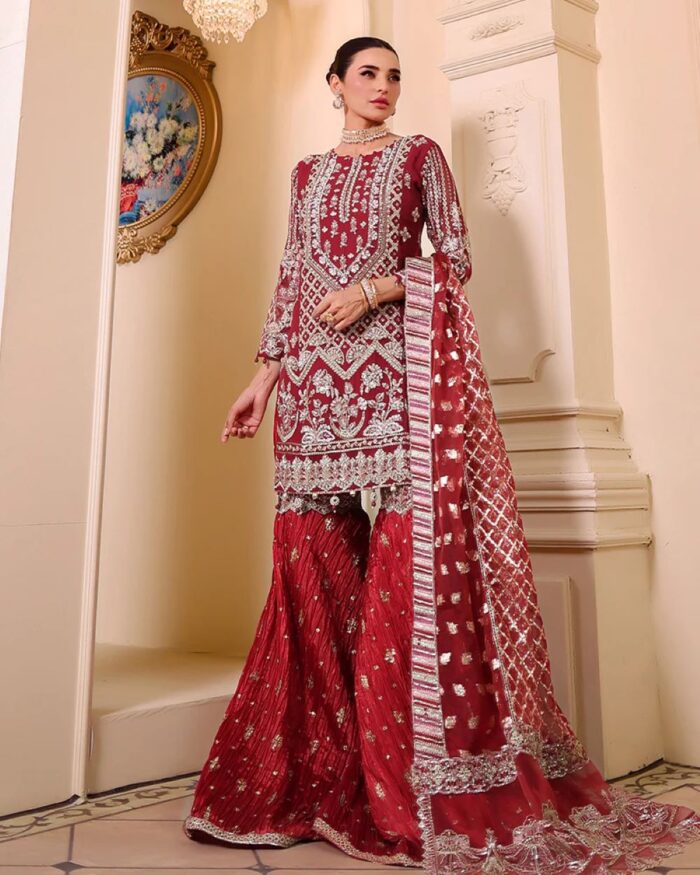 Pakistani Luxury dresses Festive collection in UK online
