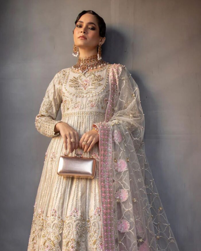 Ally's Official | 3 Piece Luxury Maxi Embroidered  |Aroosh - AR-57 | Ready To Wear - Image 3