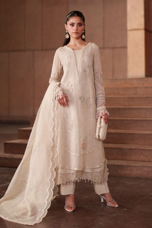 Pakistani Luxury dresses Festive collection in UK online
