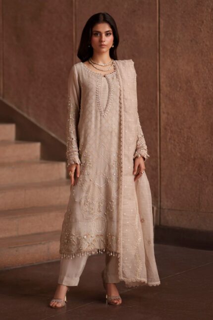 Pakistani Luxury dresses Festive collection in UK online