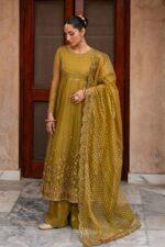 Pakistani Luxury dresses Festive collection in UK online