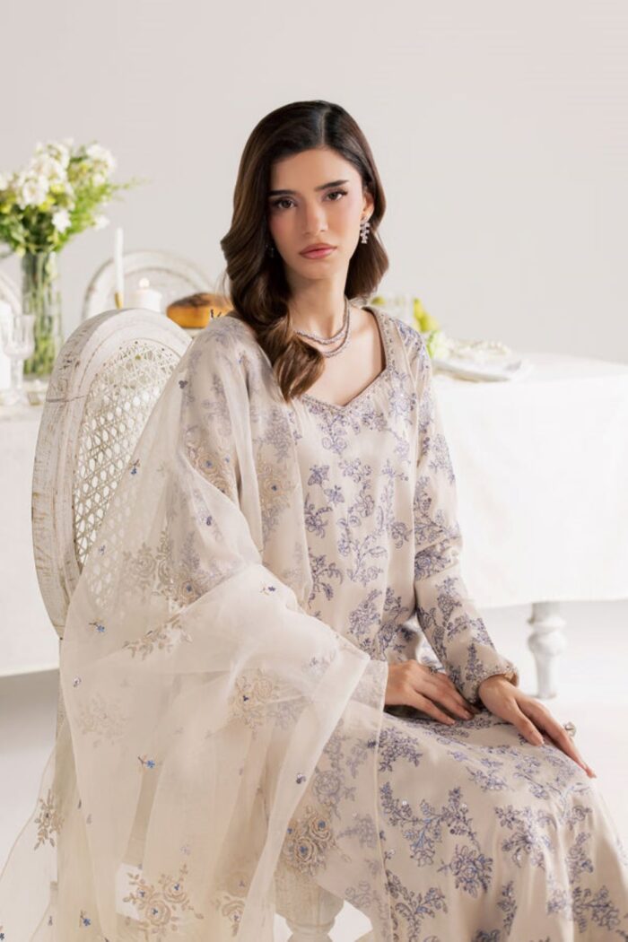 Batik | Pearl Elena 3Pc  - Festive Luxe Pret | Ready To Wear - Image 9